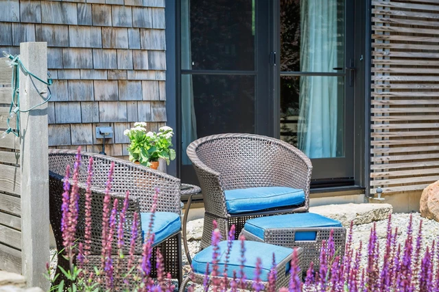 Compass Rose Suites, Prince Edward County