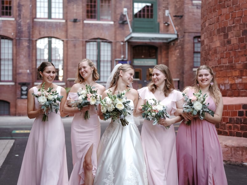 Blooms Studio profile photo
