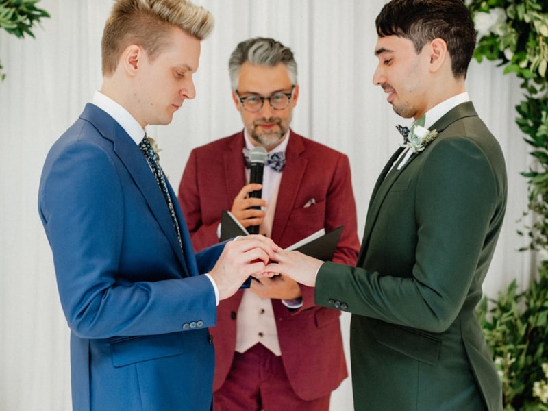 Champagne & Cedar profile photo