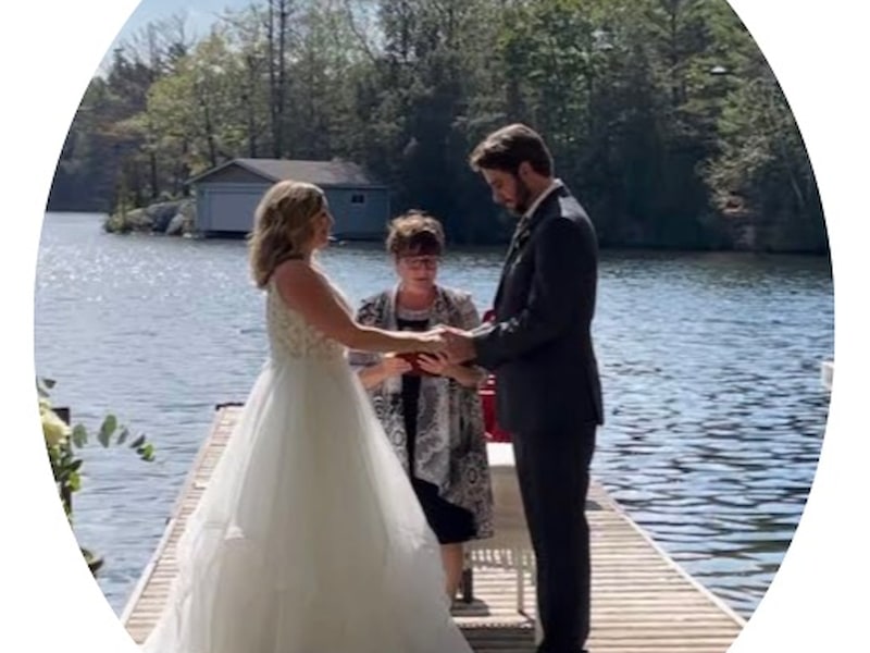 Heart and Soul Wedding Officiant profile photo