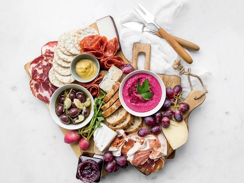 Pusateri's Fine Foods profile photo