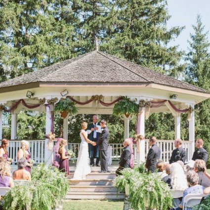 Markham Museum featured in Over 20 of Toronto’s Prettiest Outdoor Wedding Venues