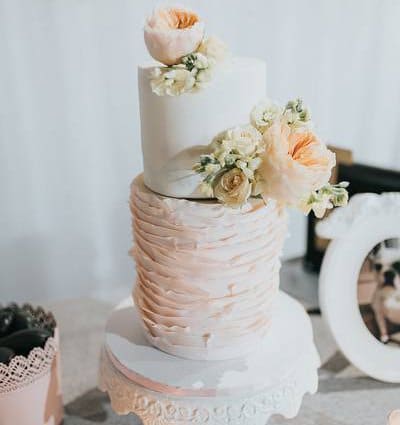 Bloom Cake Co. featured in Jenn and Kevin’s Rustically Elegant Wedding at York Mills Gal…