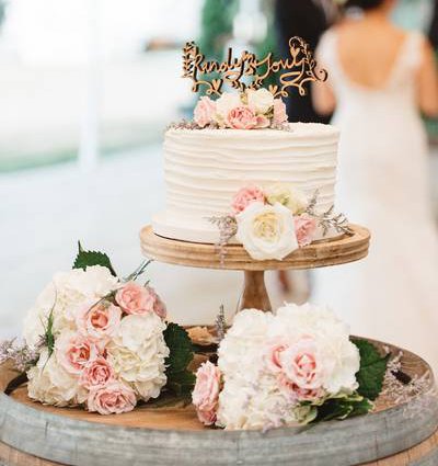Dolled Up Cupcakes featured in Jovy and Randy’s Intimate Vineyard Wedding at Kurtz Orchards