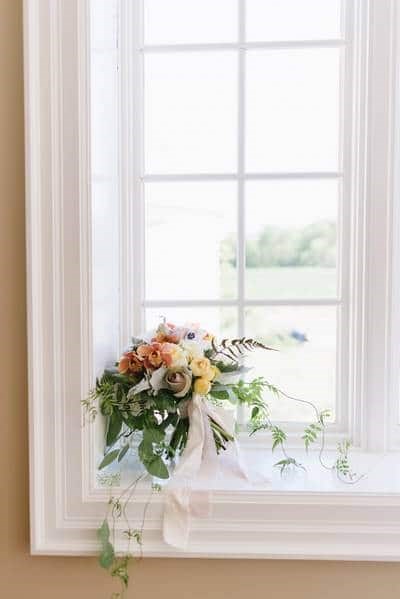 Erica and Enho's Vineyard Wedding at Château des Charmes