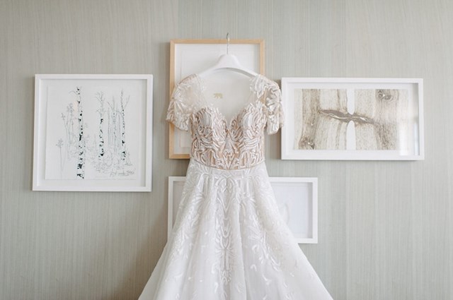 Samantha and Joey's White-and-Green Lush Garden Wedding