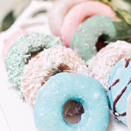 Jelly Modern Doughnuts featured in Julia and Elgin’s Whimsical Wedding at Airship 37