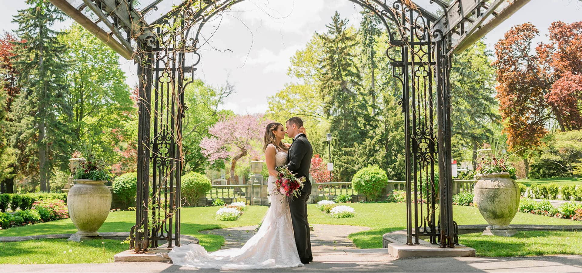 Hero image for Lauren & Michael’s Elegant Fairy Tale Wedding at Grand Luxe