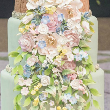 Fine Cakes By Zehra featured in Toronto Cake Designers Share Their Favourite Wedding Cakes Fr…