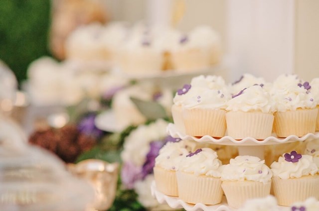 Megan and Alec's Sweet Wedding at Nestleton Waters Inn