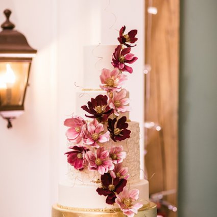 Cakes by Dolcevita featured in A Beautiful Fall Open House at The Doctor’s House