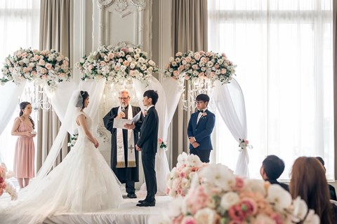 Hong and Mingcheng's Ultra Luxe Wedding at The King Edward Hotel