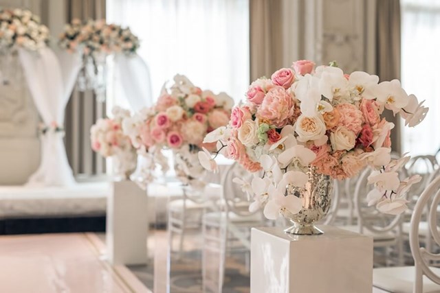 Hong and Mingcheng's Ultra Luxe Wedding at The King Edward Hotel