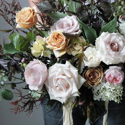 Mint Floral Co. featured in Wedding Florals: Inspiration from Toronto’s Top Florists