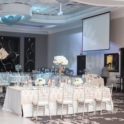 Apollo Convention Centre featured in Rima and Tushar’s Stunning 2-Day Toronto Wedding Celebration