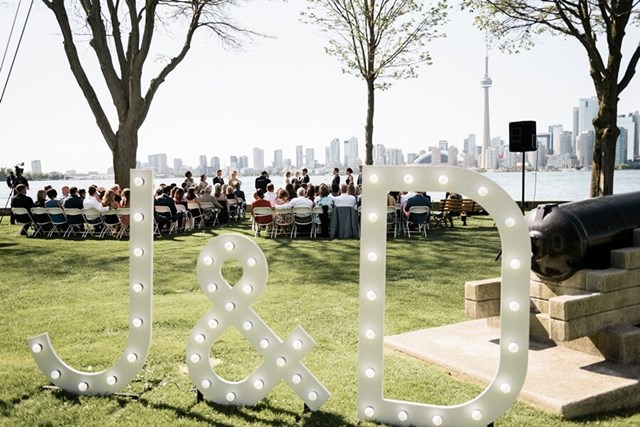 Julie and Darren's Perfect Summer Wedding at the Royal Canadian Yacht Club