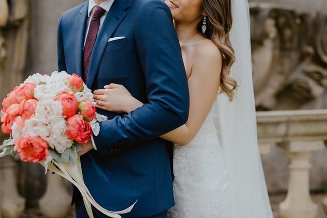 Steph + Ben's Pretty Pastel Wedding at the Guild Inn Estate