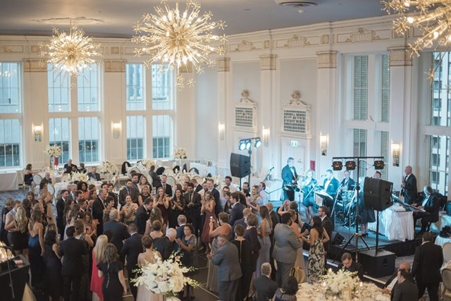Dana and Fraser's Sweetly Elegant Affair at The King Edward Hotel