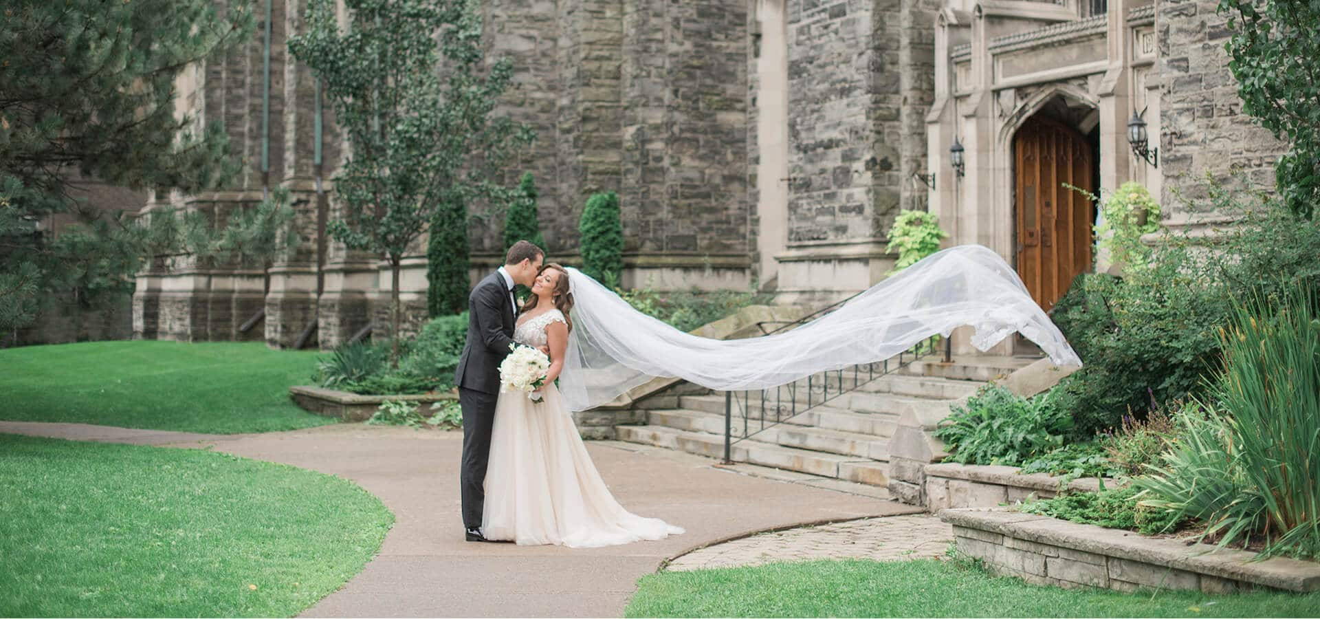 Hero image for Dana and Fraser’s Sweetly Elegant Affair at The King Edward Hotel