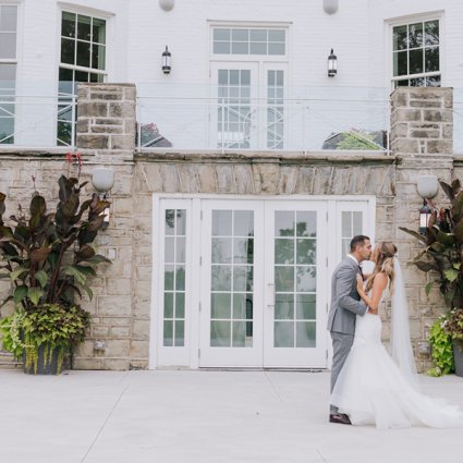 Harding Waterfront Estate featured in Ella and Mike’s Elegant Wedding at Harding Waterfront Estate