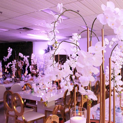 R5 Event Design featured in 10 Wedding Floral Trends for 2019 You Need to See