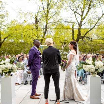 York Mills Gallery featured in 20 of Toronto’s Prettiest Outdoor Wedding Ceremony Venues
