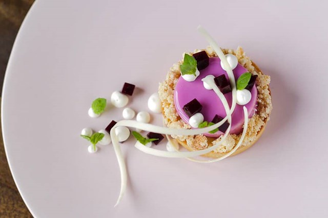 14 Delightful Catered Desserts for the 2019 Wedding Season