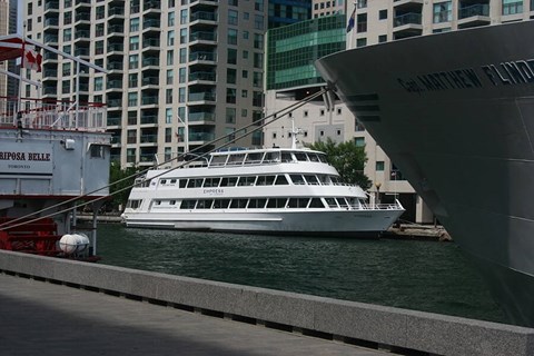 Toronto Cruise Lines Perfect for Hosting Your Wedding or Special Event
