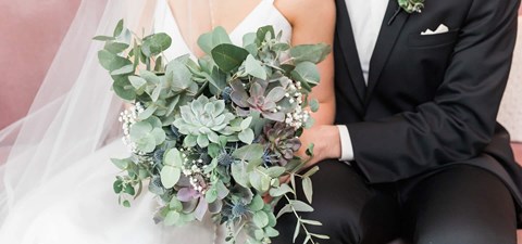 Alexandra and Anthony's Timelessly Elegant Four Season's Hotel Wedding