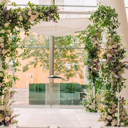 Stemz featured in Jana and Jeremy’s Modern-Chic Wedding at Ricarda’s