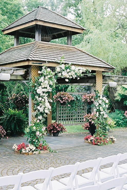Sonia and Chris Say "I Do" at the Organic Madison Greenhouse