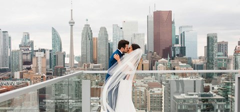 Courtney and Aaron's Glam Wedding at the Globe and Mail Centre