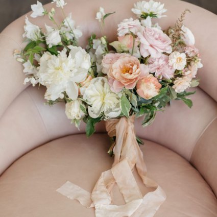 Wild North Flowers featured in Caroline and JP’s Modern and Trendy Hotel X Wedding