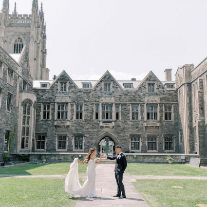 Hart House featured in Shelly and Pete’s Sweet Wedding at Malaparte