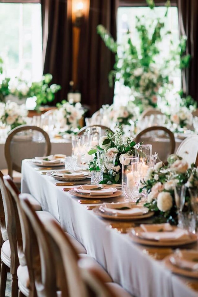 Sarah and Damian's European Style Wedding at Magna Golf Club
