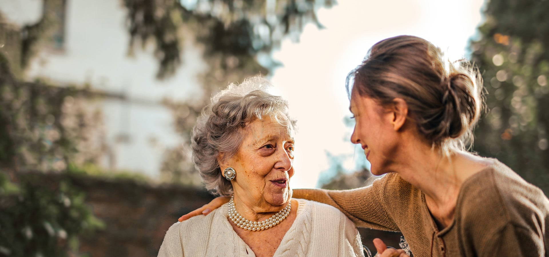 Hero image for 5 Steps to Nailing Your First Meeting with the In-Laws