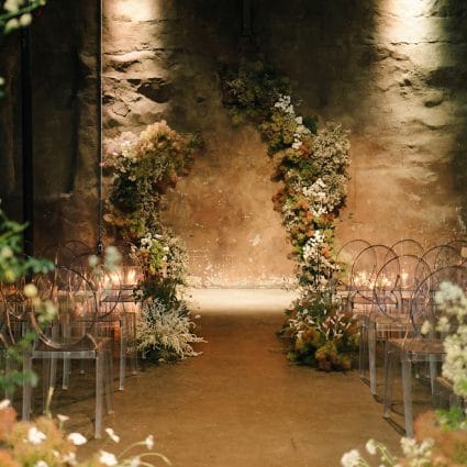 White Oak Flower Co featured in Jenna and Rob’s Chic Wedding at the Fermenting Cellar