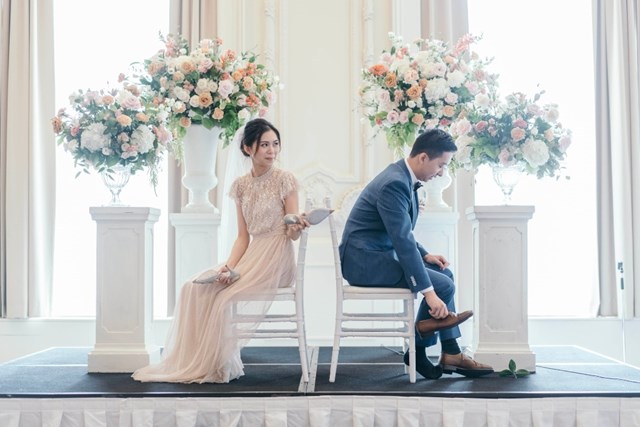 8 Floral Trends You Need to Know About for Intimate Weddings in 2021