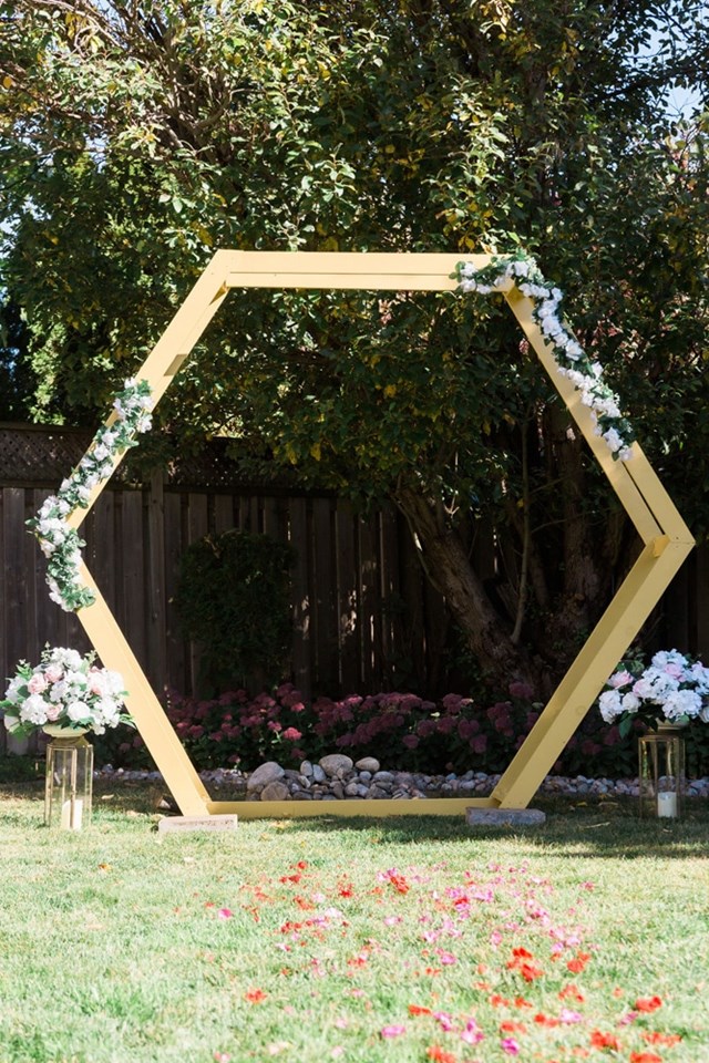 Flower Bell, Toronto