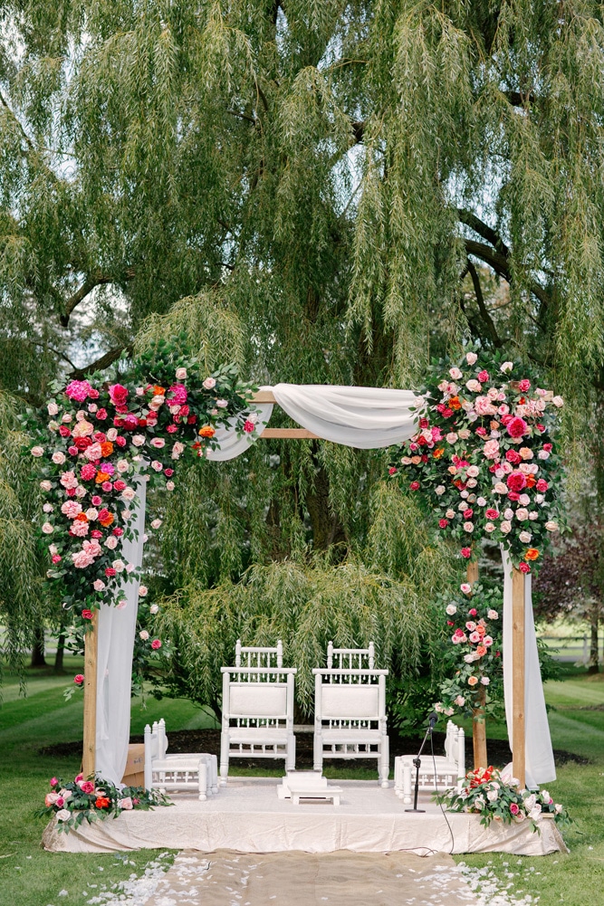 Wedding at Belcroft Estate, Toronto, Ontario, Lindsie Grey, 18