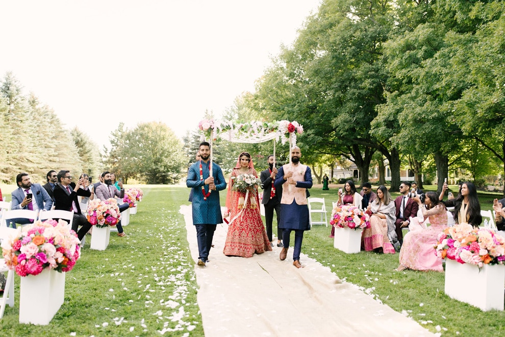 Wedding at Belcroft Estate, Bradford, Ontario, Lindsie Grey, 22