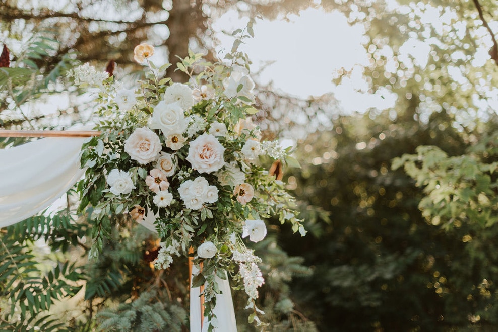 Dreamy Inspiration for an Outdoor Intimate Wedding