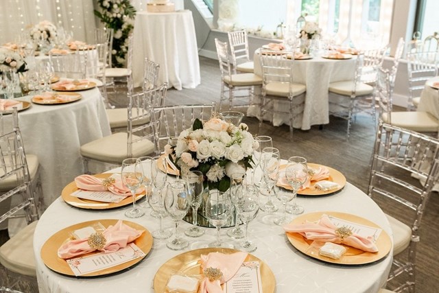 10+ Toronto Venues Offering Micro Wedding Packages