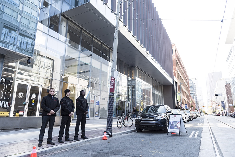 why you should hire a toronto valet company for your intimate event, 5