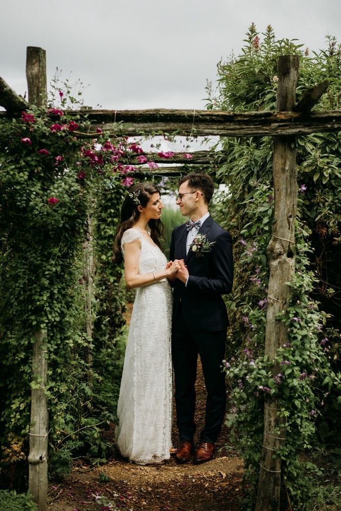 Wedding at Meadow View Gardens, Kawartha Lakes, Ontario, Cara Chapman Photography, 16