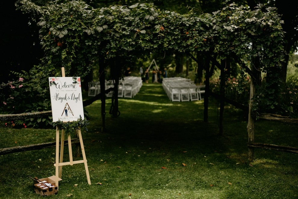 Wedding at Meadow View Gardens, Toronto, Ontario, Cara Chapman Photography, 25
