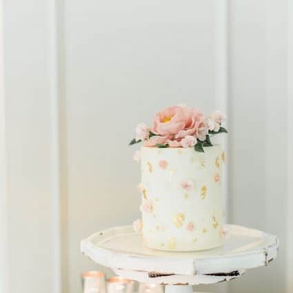 Olivia Yang Cake Studio featured in Lyana and Kazutaka’s Elegant Wedding at The Doctor’s House