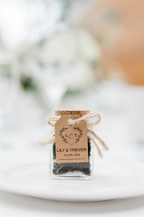 Lily and Trevor's Sweet Wedding at the Royal Botanical Gardens