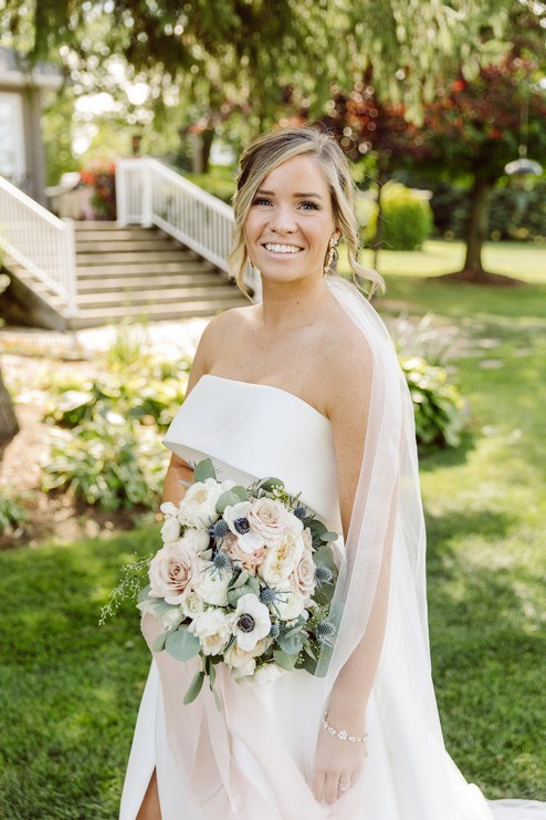 3 Girls Floral, Milton