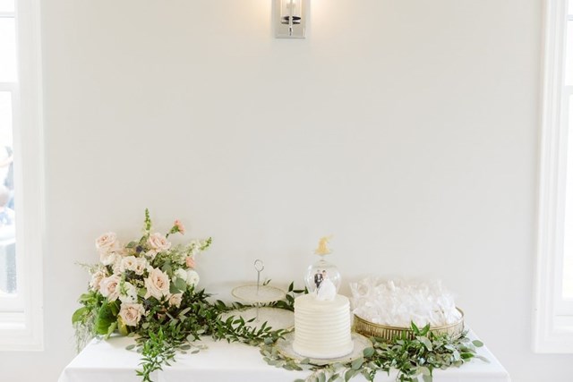 La Rose Bakery, Milton